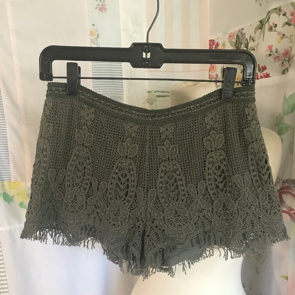 Mossimo Supply Co. Pants - Mossimo Green Lace Shorts Small